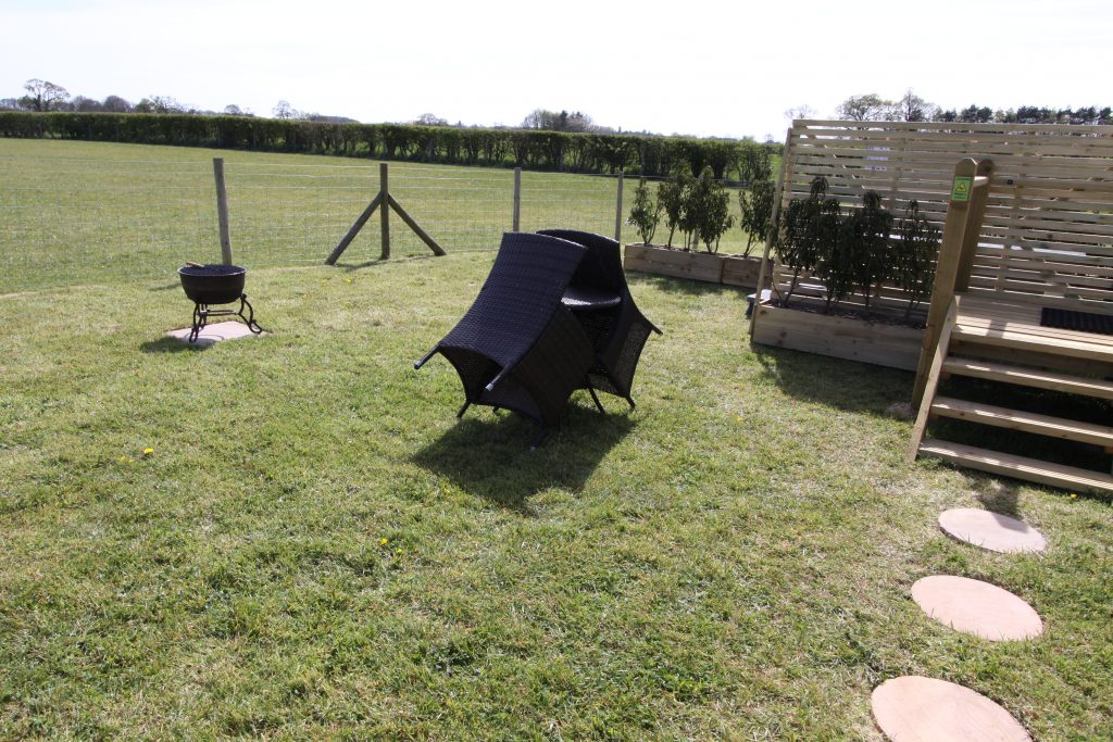 Cotswold Hut Outdoor Chairs